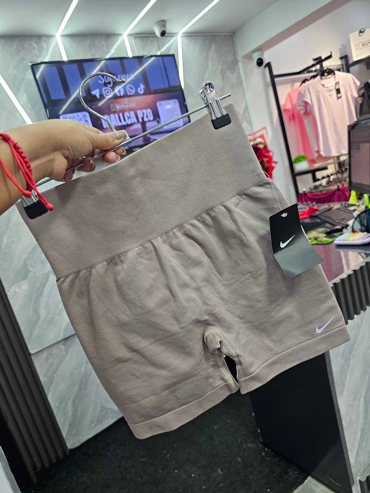 Short, Nike