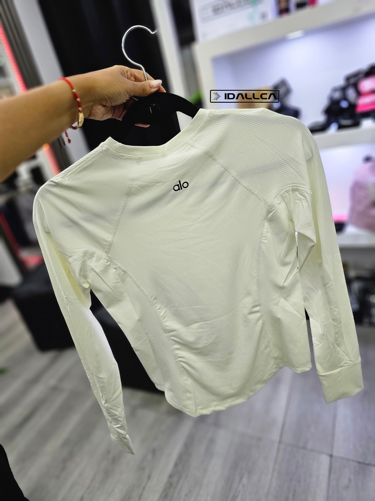 Sudadera, Alo