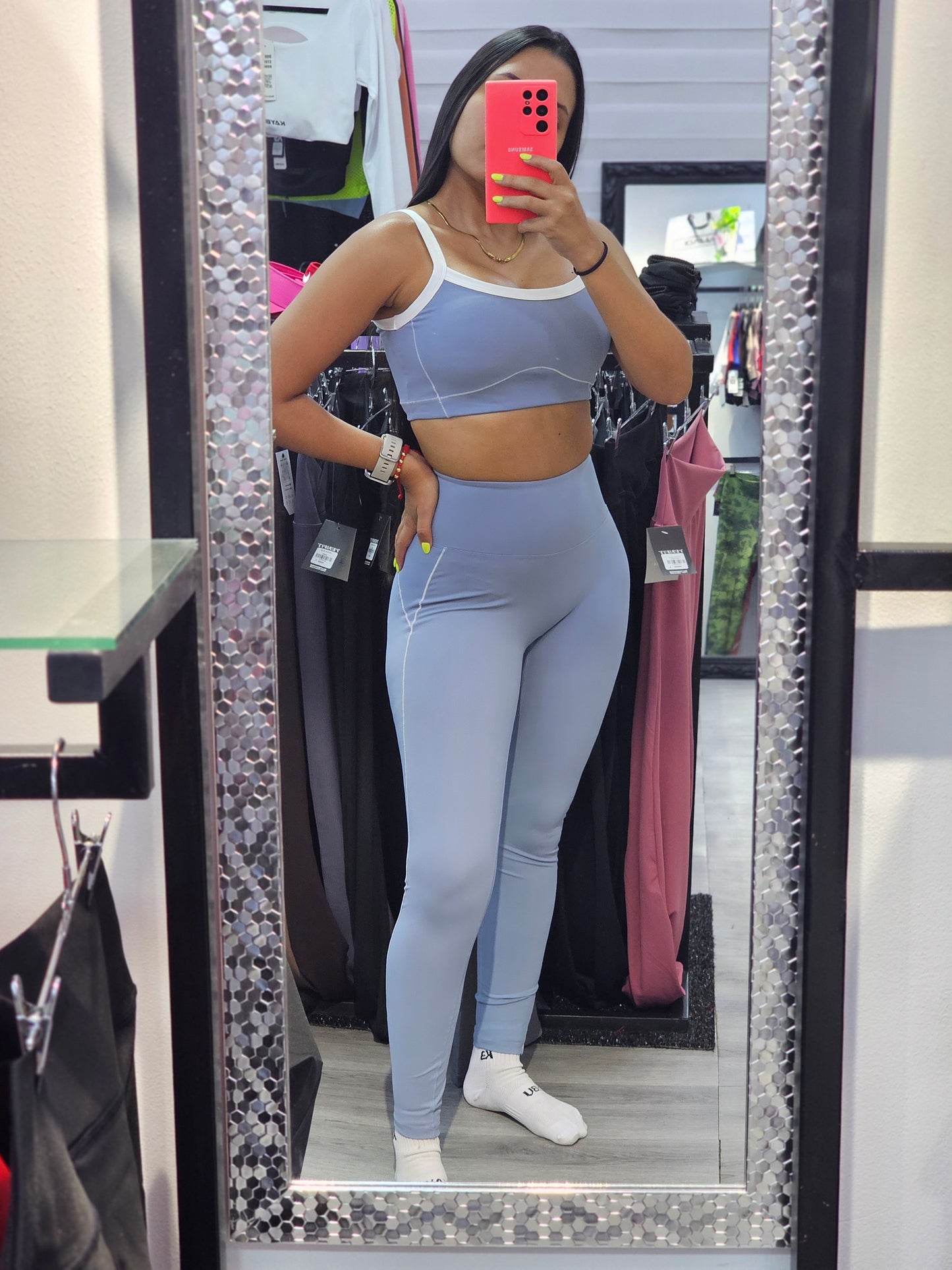 Conjunto 2P Skinny, ID