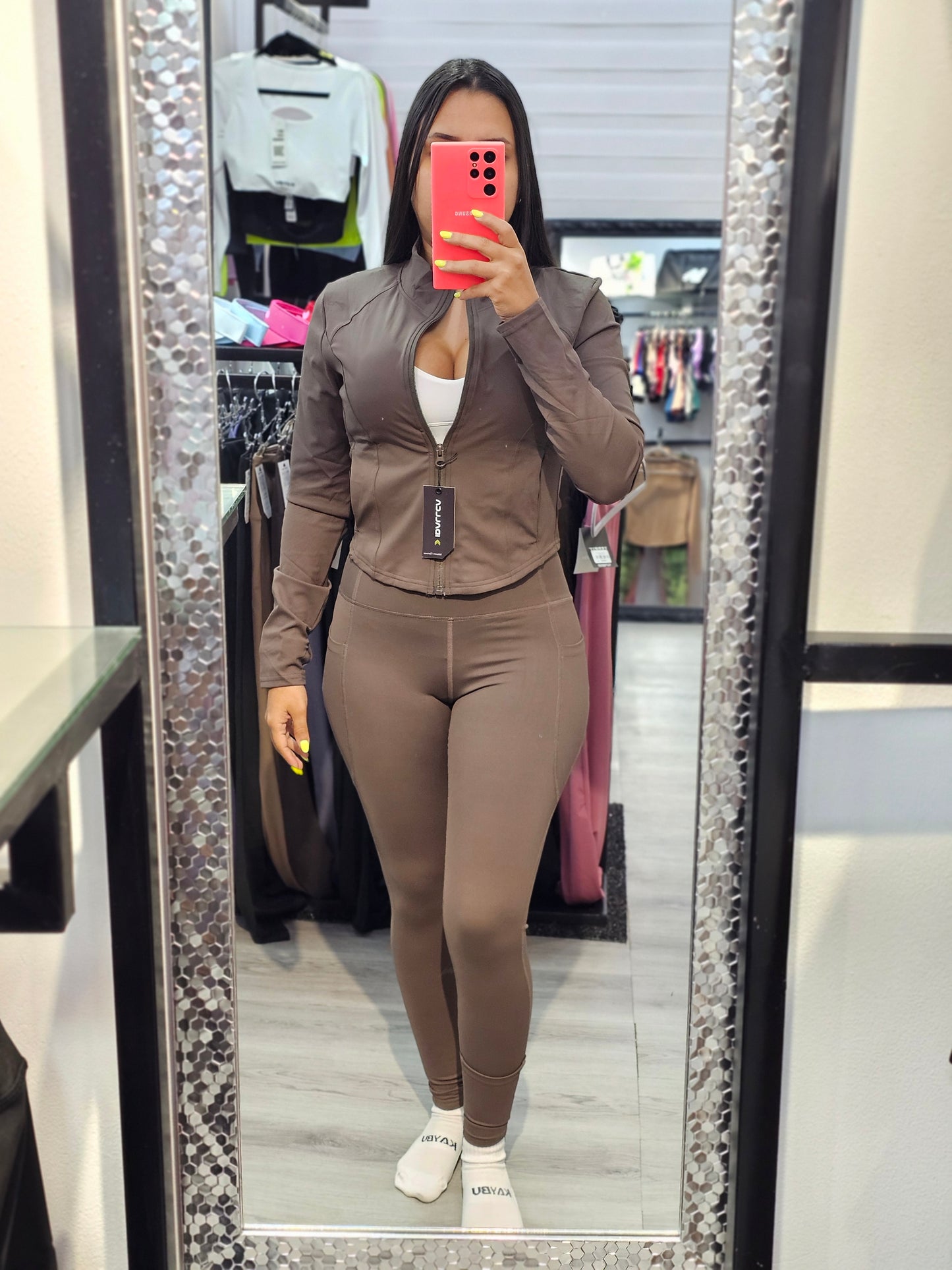 Conjunto 2P, ID