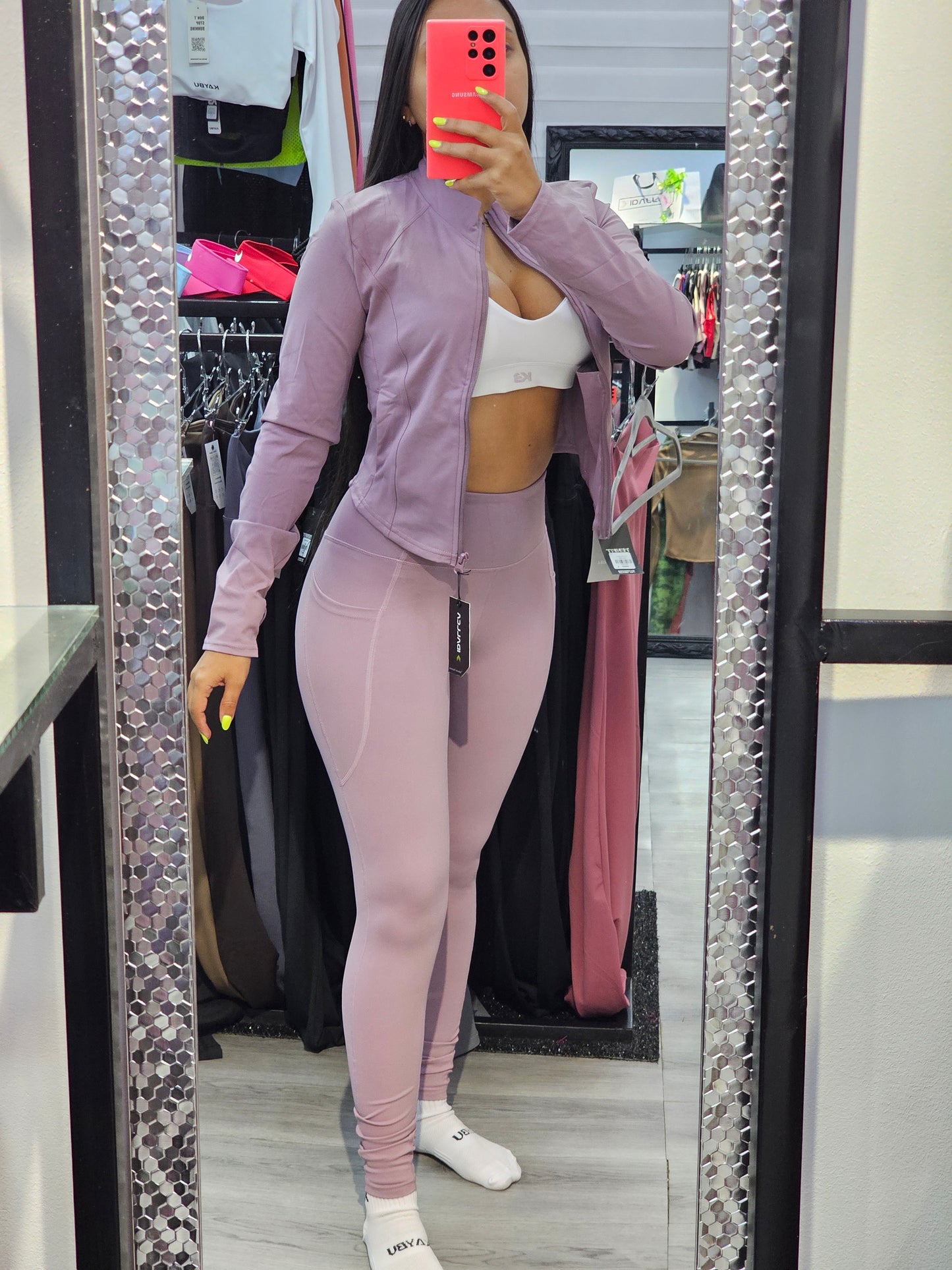 Conjunto 2P, ID