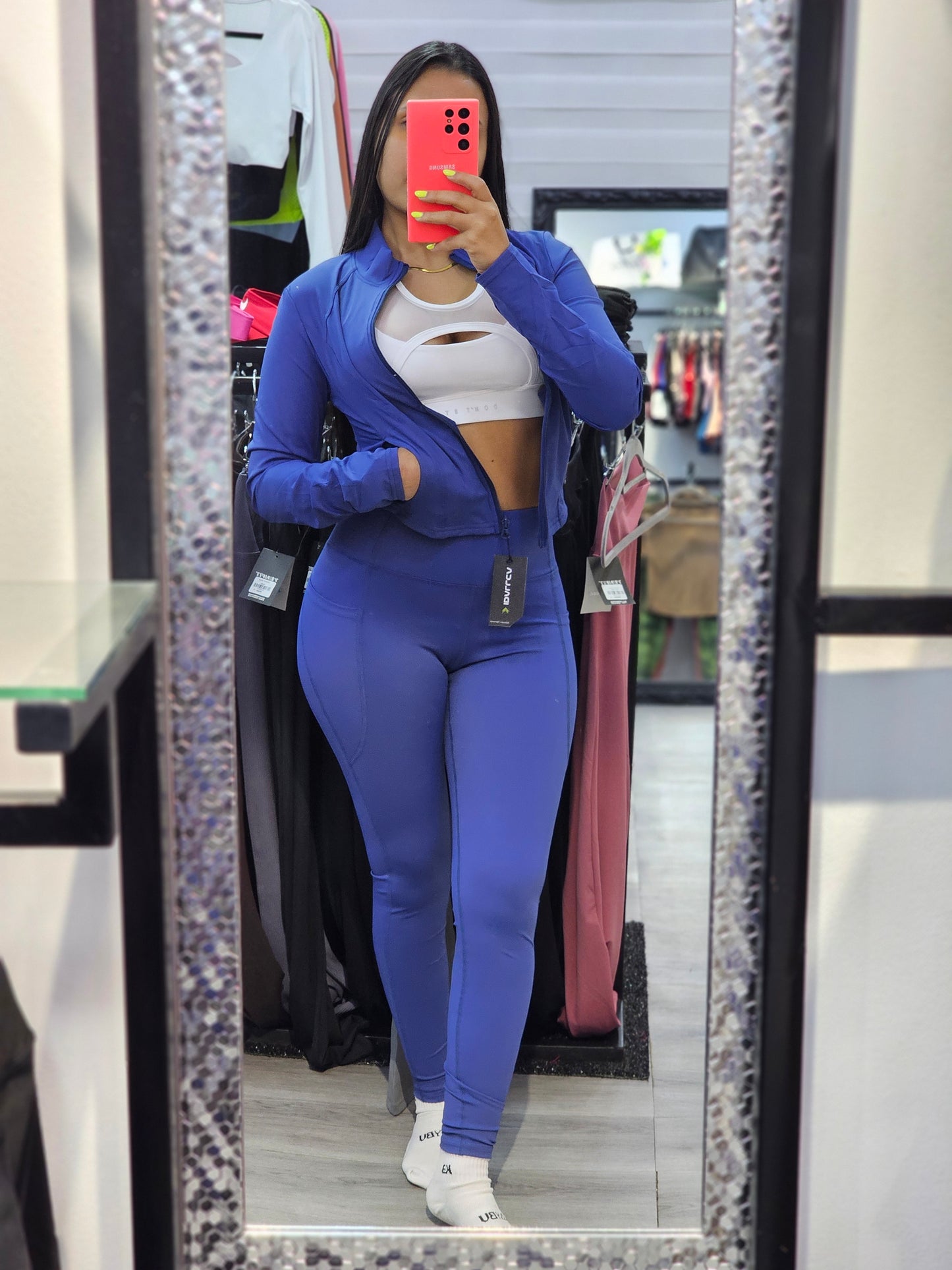 Conjunto 2P, ID