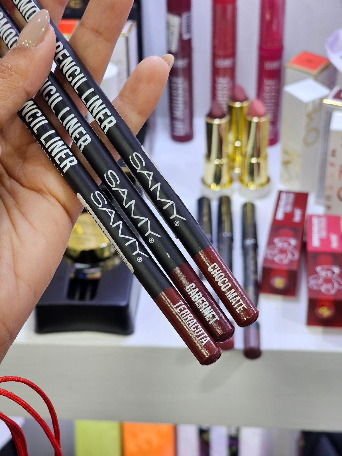 Lápiz Labial, Samy
