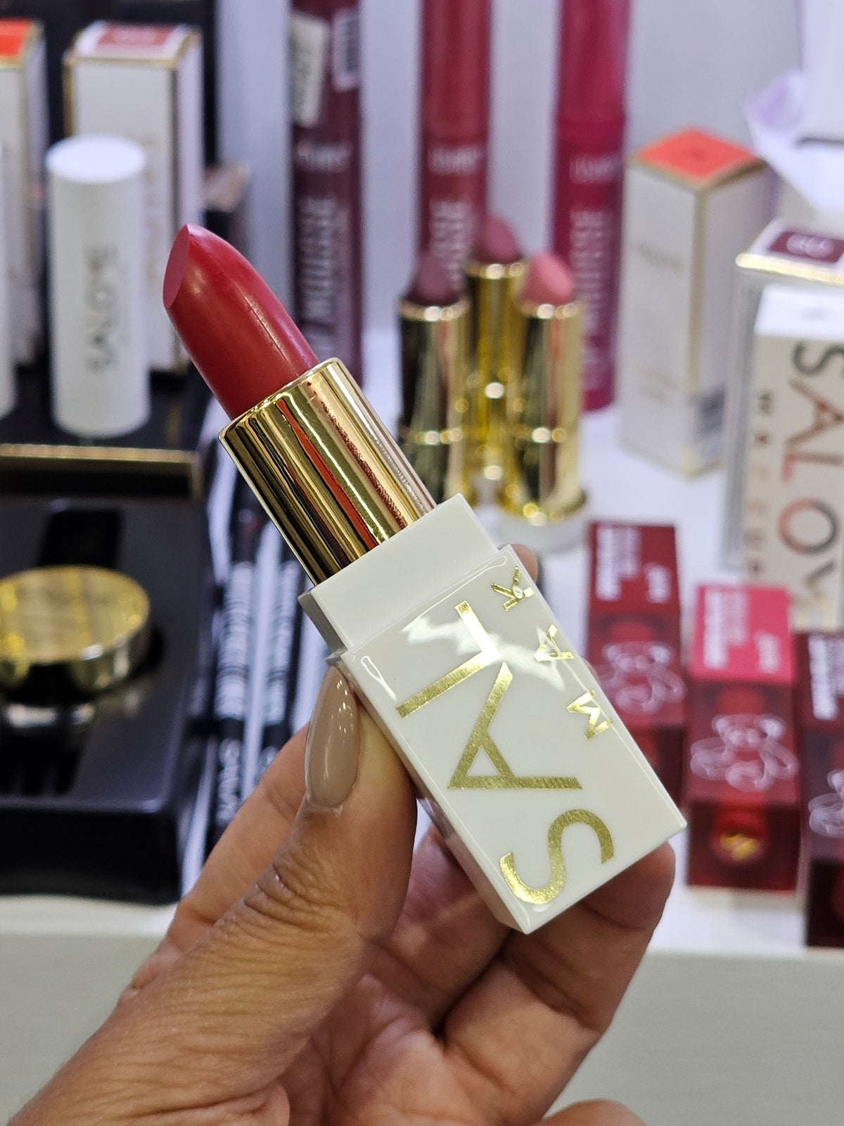 Labial, Salome