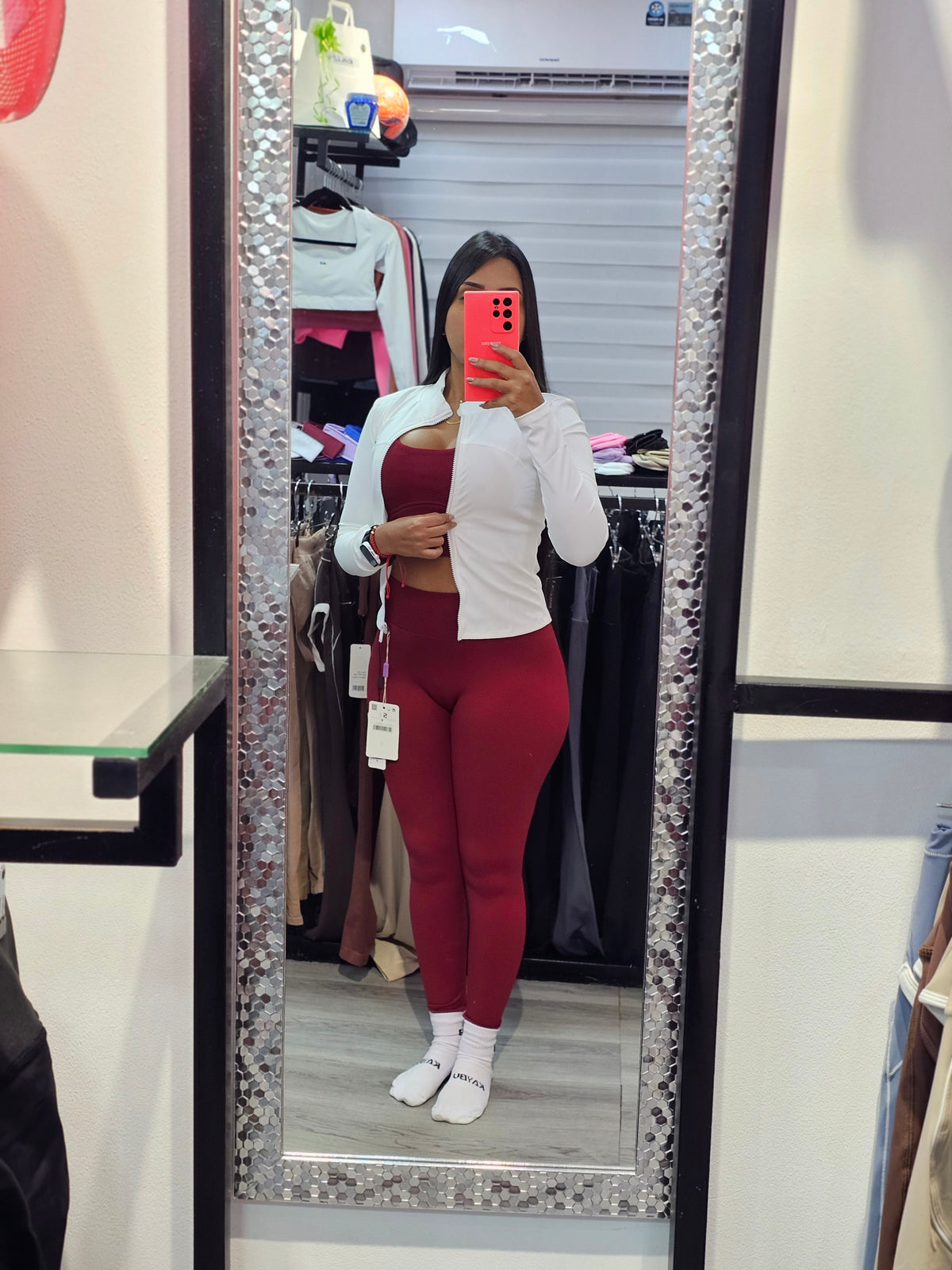 Conjunto 3P, Lea|KB