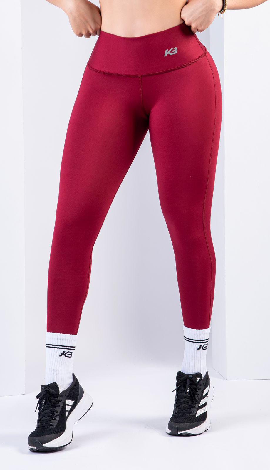 Leggins unicolor, Kaybu