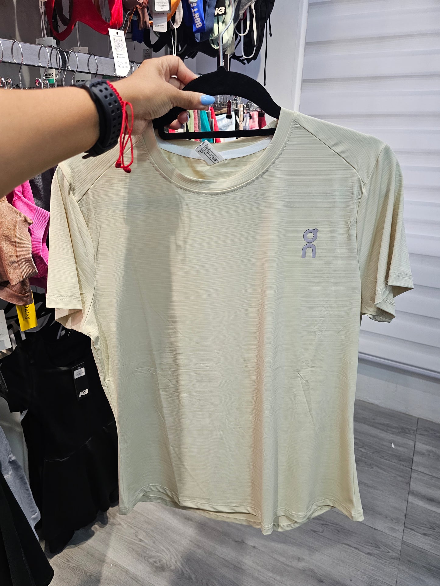 Blusa, QC