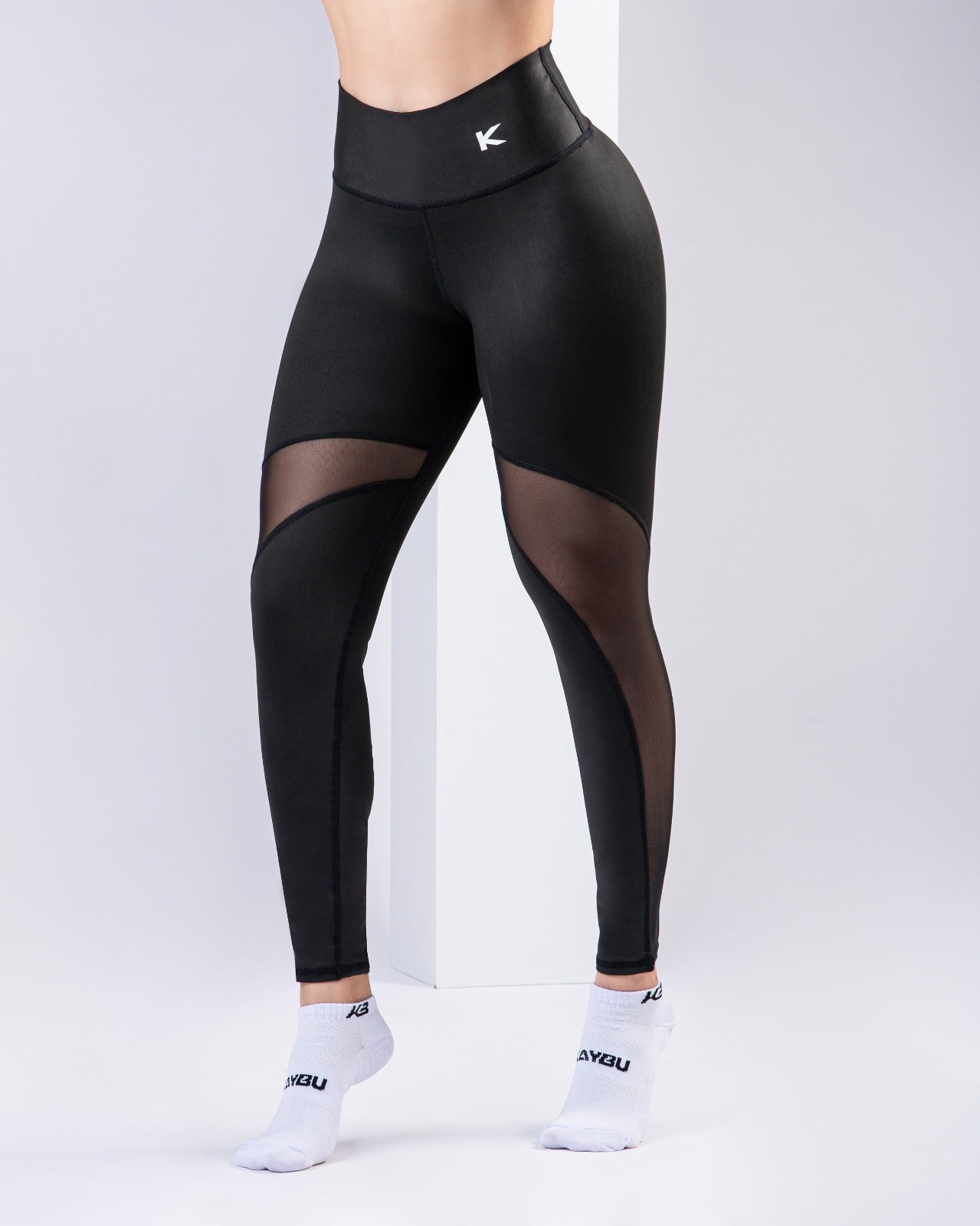 Leggins de transparencias, Kirios