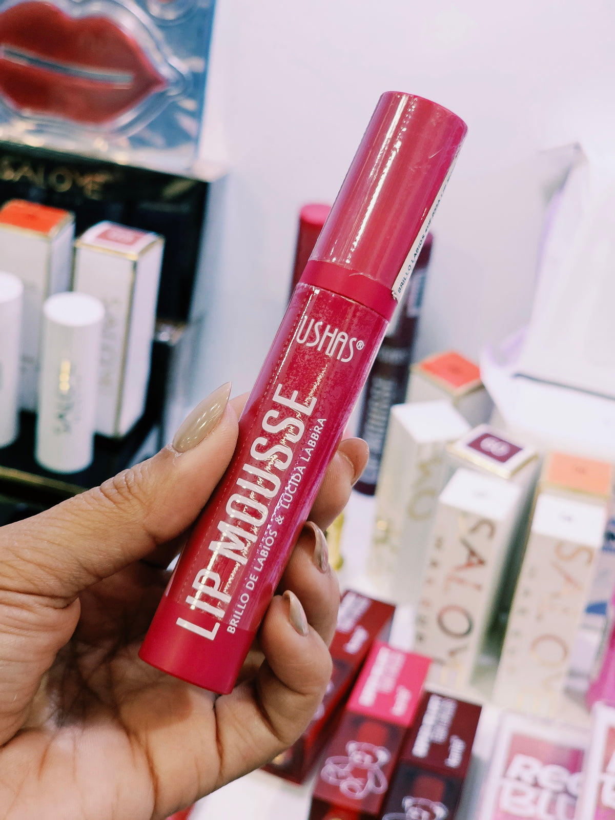 Brillo de labios, Ushas