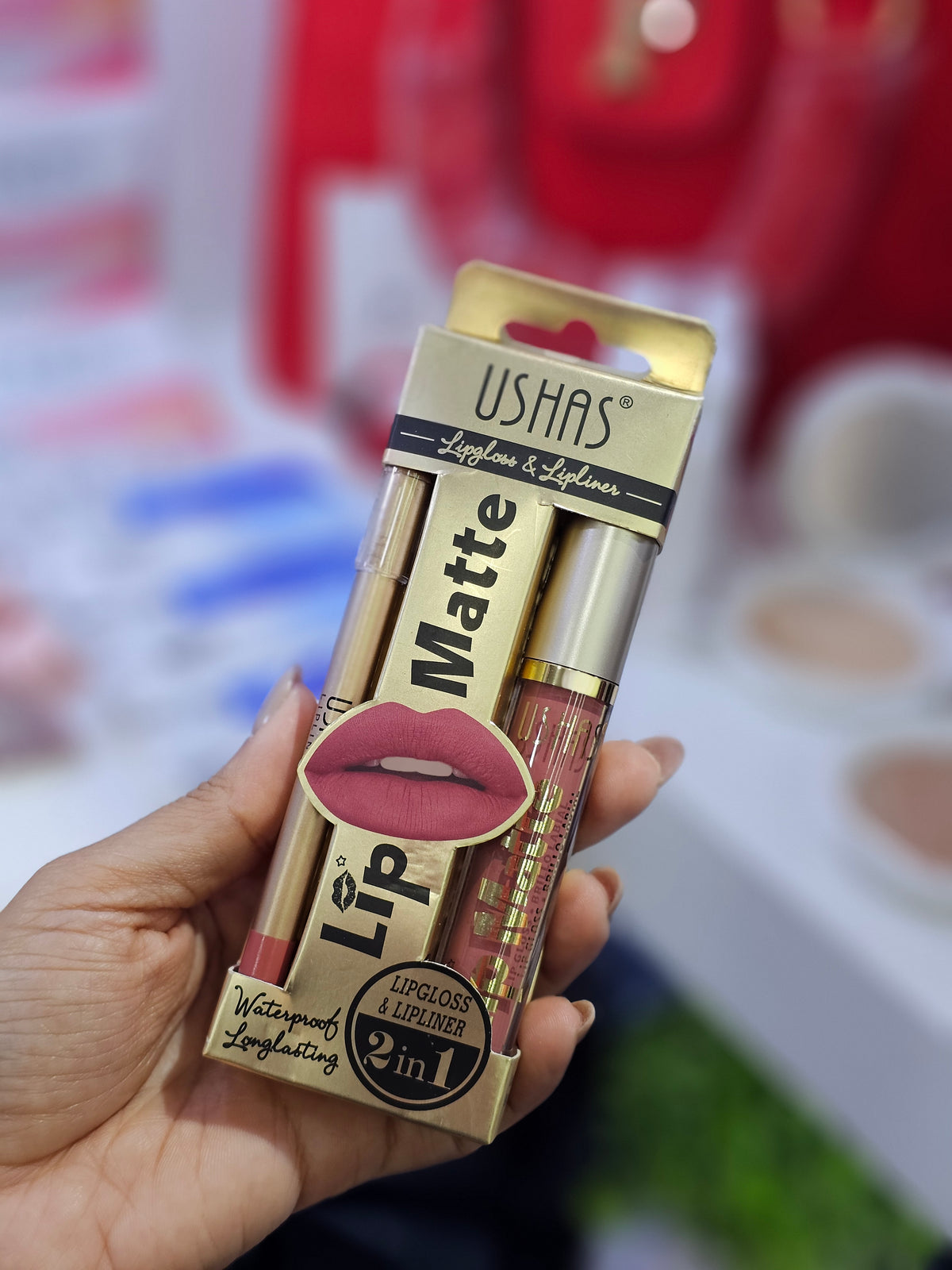 Labial + delineador, Ushas